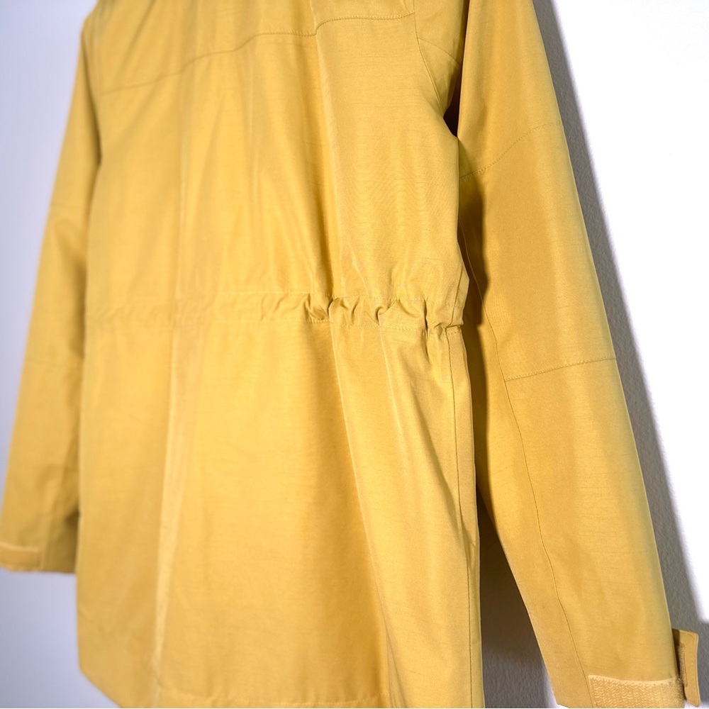 The North Face Women's Westoak Waterproof Trench Coat - Picture 10 of 12